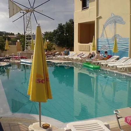 Ξενοδοχείο με διαμερίσματα Diasselo 2*